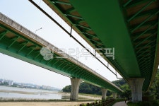 road, 도로, freeway, 고속도로, 다리, 사진,이미지,일러스트,캘리그라피 - 백경이작가 크라우드픽 - 저작권 걱정 없는 상업용 이미지