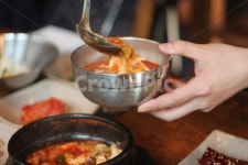 순두부찌개, 순두부, 찌개, 국, 뚝배기, 사진,이미지,일러스트,캘리그라피 - Nmxs1104작가 크라우드픽 - 저작권 걱정 없는 상업용 이미지