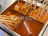 얼큰자매떡볶이주월지점 | 떡볶이, 떡볶이국물, 얼큰오뎅, 오뎅, 분식, 사진,이미지,일러스트,캘리그라피 - nayana86작가 크라우드픽 - 저작권 걱정 없는 상업용 이미지