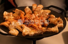삼겹살, 김치삼겹살, 돼지고기, 구이, 김치삼겹, 사진,이미지,일러스트,캘리그라피 - LEK작가 크라우드픽 - 저작권 걱정 없는 상업용 이미지