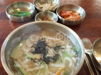 칼국수, 한국음식, 한국식당, 국수, 국물요리, 사진,이미지,일러스트,캘리그라피 - 보물섬작가 크라우드픽 - 저작권 걱정 없는 상업용 이미지