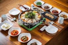 만두, 수제만두, 만두전골, 전골, 고기만두, 사진,이미지,일러스트,캘리그라피 - 미미스튜디오작가 크라우드픽 - 저작권 걱정 없는 상업용 이미지