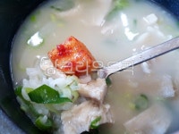 국밥, 소고기국밥, 소내장국밥, 양곰탕, 음식, 사진,이미지,일러스트,캘리그라피 - 먹스타 킹콩작가 크라우드픽 - 저작권 걱정 없는 상업용 이미지