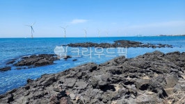 제주, 제주도, 바다, 바위, 풍차, 사진,이미지,일러스트,캘리그라피 - mk6301작가 크라우드픽 - 저작권 걱정 없는 상업용 이미지