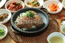 녹차떡갈비, 떡갈비, 갈비, 녹차돼지떡갈비, 떡갈비요리, 사진,이미지,일러스트,캘리그라피 - 미미스튜디오작가 크라우드픽 - 저작권 걱정 없는... 