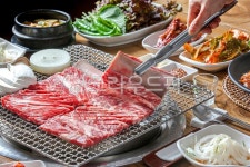 소갈비, 한우갈비, 생갈비, 한우, 소고기, 사진,이미지,일러스트,캘리그라피 - 미미스튜디오작가 크라우드픽 - 저작권 걱정 없는 상업용 이미지