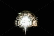 터널, 빛, 희망, 우울, 일본, 사진,이미지,일러스트,캘리그라피 - Petit작가 크라우드픽 - 저작권 걱정 없는 상업용 이미지