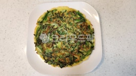 부추, 부추전, 부추요리, 부추부침개, 부추지짐이, 사진,이미지,일러스트,캘리그라피 - 달인16년차작가 크라우드픽 - 저작권 걱정 없는 상업용... 