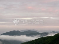 하늘, 붉은, 아름다운, 구름, 해뜰무렵, 사진,이미지,일러스트,캘리그라피 - danie작가 크라우드픽 - 저작권 걱정 없는 상업용 이미지