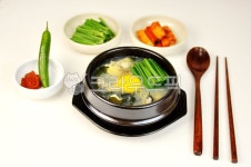 굴국밥, 굴국, 식사, 음식, 먹거리, 사진,이미지,일러스트,캘리그라피 - 깨비선생작가 크라우드픽 - 저작권 걱정 없는 상업용 이미지