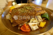 고인돌갈비, 갈비, koreanbbq, galbi, 한식, 사진,이미지,일러스트,캘리그라피 - berehyj작가 크라우드픽 - 저작권 걱정 없는 상업용 이미지