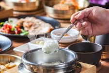 솥밥, 돌솥밥, 솥밥정식, 돌솥밥정식, 보쌈정식, 사진,이미지,일러스트,캘리그라피 - 미미스튜디오작가 크라우드픽 - 저작권 걱정 없는 상업용 이미지