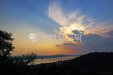 일몰, 석양, 한강, 가양대교, 하늘공원, 사진,이미지,일러스트,캘리그라피 - Deep bLUE작가 크라우드픽 - 저작권 걱정 없는 상업용 이미지