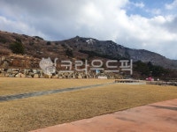 주차장, 깨큿한주차장, 주차장공원, 쉼터, 놀이공원, 사진,이미지,일러스트,캘리그라피 - 산청달빛작가 크라우드픽 - 저작권 걱정 없는 상업용 이미지