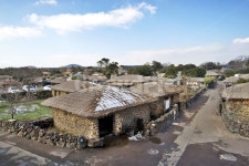 성읍민속마을, 고택, 제주, 전통가옥, 돌담, 사진,이미지,일러스트,캘리그라피 - Deep bLUE작가 크라우드픽 - 저작권 걱정 없는 상업용 이미지