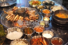 등갈비, grilledbackribs, 등갈비구이, 쪽갈비, 바베큐, 사진,이미지,일러스트,캘리그라피 - Fresh Eggs작가 크라우드픽 - 저작권 걱정 없는... 