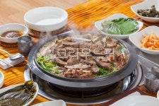 흑염소전골, 보양식, 건강식, 영양식, 건강음식, 사진,이미지,일러스트,캘리그라피 - 미미스튜디오작가 크라우드픽 - 저작권 걱정 없는 상업용 이미지