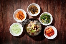 상차림, 갈비탕, 한식, 음식, 뚝배기, 사진,이미지,일러스트,캘리그라피 - 토리네작가 크라우드픽 - 저작권 걱정 없는 상업용 이미지