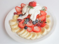 바나나, 크림, 딸기, 블루베리, 디저트, 사진,이미지,일러스트,캘리그라피 - 나도찍는다작가 크라우드픽 - 저작권 걱정 없는 상업용 이미지