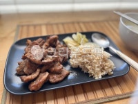 저녁, 점심, 한식, 고기, 현미밥, 사진,이미지,일러스트,캘리그라피 - 고스트레이트작가 크라우드픽 - 저작권 걱정 없는 상업용 이미지