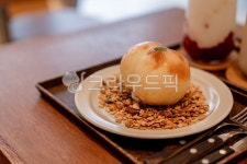 음식, food, 복숭아, 복숭아그릭요거트, 그래놀라, 사진,이미지,일러스트,캘리그라피 - keeper작가 크라우드픽 - 저작권 걱정 없는 상업용 이미지