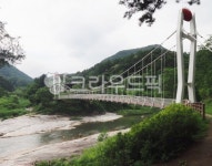곡운구곡, 곡운구곡제3곡, 용담천, 출렁다리, 신녀협, 사진,이미지,일러스트,캘리그라피 - 나그네길작가 크라우드픽 - 저작권 걱정 없는 상업용... 