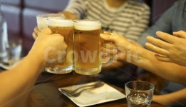 건배, 맥주, 호프, 브라보, 치얼스, 사진,이미지,일러스트,캘리그라피 - pb이로작가 크라우드픽 - 저작권 걱정 없는 상업용 이미지