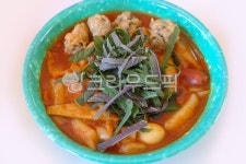 떡볶이, 깻잎, 옛날그릇, 국물떡볶이, 떡, 사진,이미지,일러스트,캘리그라피 - 횽횽작가 크라우드픽 - 저작권 걱정 없는 상업용 이미지
