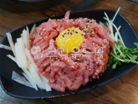 한식, 육회, 생고기, koreafood, 소고기, 사진,이미지,일러스트,캘리그라피 - 파인포레스트작가 크라우드픽 - 저작권 걱정 없는 상업용 이미지
