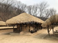 초가집, 집, 주택, 시골, 옛날, 사진,이미지,일러스트,캘리그라피 - 개코아빠작가 크라우드픽 - 저작권 걱정 없는 상업용 이미지