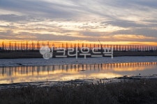 일몰, 석양, 수변길, 안산수변길, 수변공원길, 사진,이미지,일러스트,캘리그라피 - Deep bLUE작가 크라우드픽 - 저작권 걱정 없는 상업용 이미지