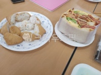 요리, 직접만든, 샌드위치, 손수, 유부초밥, 사진,이미지,일러스트,캘리그라피 - 엔키작가 크라우드픽 - 저작권 걱정 없는 상업용 이미지