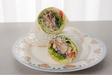 음식, 다이어트, food, 샐러드랩, 샌드위치, 사진,이미지,일러스트,캘리그라피 - 차여리작가 크라우드픽 - 저작권 걱정 없는 상업용 이미지