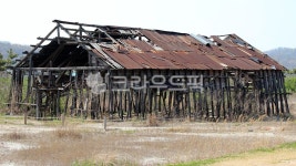 소금, 창고, 염전, 소금창고, 염전창고, 사진,이미지,일러스트,캘리그라피 - js atlas작가 크라우드픽 - 저작권 걱정 없는 상업용 이미지