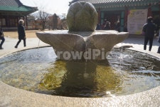 약수터, 물, 동화사, 흐르는물, 우물, 사진,이미지,일러스트,캘리그라피 - HUNIPOT작가 크라우드픽 - 저작권 걱정 없는 상업용 이미지