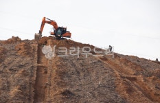 soil, 토양, 개발, 배수로, 신도시, 사진,이미지,일러스트,캘리그라피 - studio H작가 크라우드픽 - 저작권 걱정 없는 상업용 이미지