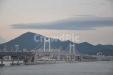 광안대교, 하늘, 바다, 다리, 현수교, 사진,이미지,일러스트,캘리그라피 - 윤파파997작가 크라우드픽 - 저작권 걱정 없는 상업용 이미지