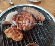 돼지고기, 철판, 굽다, pork, 버섯, 사진,이미지,일러스트,캘리그라피 - 에이스작가 크라우드픽 - 저작권 걱정 없는 상업용 이미지