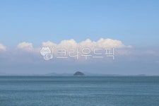 바다, 하늘, 섬, 파랑하늘, 풍경, 사진,이미지,일러스트,캘리그라피 - 정아네작가 크라우드픽 - 저작권 걱정 없는 상업용 이미지