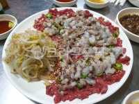 육회탕탕이, 육회와낙지, 음식, food, 식사, 사진,이미지,일러스트,캘리그라피 - 파인포레스트작가 크라우드픽 - 저작권 걱정 없는 상업용 이미지