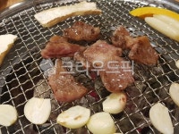 소고기, 한우, 고기구이, 갈비살, 육식, 사진,이미지,일러스트,캘리그라피 - 소소작가 크라우드픽 - 저작권 걱정 없는 상업용 이미지