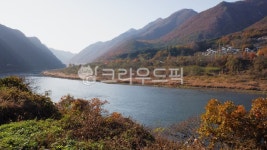 강, 산, 춘천, river, mountain, 사진,이미지,일러스트,캘리그라피 - 왕초보셔터작가 크라우드픽 - 저작권 걱정 없는 상업용 이미지