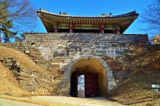 남한산성, 산성리, 경기도, 광주시, 경기광주시, 사진,이미지,일러스트,캘리그라피 - 드래곤볼작가 크라우드픽 - 저작권 걱정 없는 상업용 이미지
