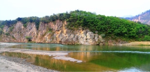 동강, 제장마을, 칠족령, 정선, 뼝대, 사진,이미지,일러스트,캘리그라피 - 가는세월작가 크라우드픽 - 저작권 걱정 없는 상업용 이미지