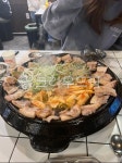 솥뚜껑, 돼지고기, 삼겹살, 파채, 볶음김치, 사진,이미지,일러스트,캘리그라피 - dlwlssud450작가 크라우드픽 - 저작권 걱정 없는 상업용 이미지