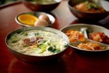 국수, 멸치국수, 요리, 음식, 식당, 사진,이미지,일러스트,캘리그라피 - 인동초작가 크라우드픽 - 저작권 걱정 없는 상업용 이미지