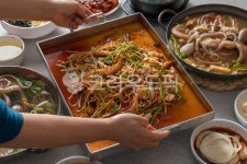 한식, 음식, 식사, food, 산낙지철판볶음, 사진,이미지,일러스트,캘리그라피 - coolazrael작가 크라우드픽 - 저작권 걱정 없는 상업용 이미지