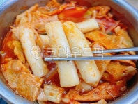 떡볶이, 떡, 떡볶이떡, 쌀떡, 밀떡, 사진,이미지,일러스트,캘리그라피 - 먹방작가 크라우드픽 - 저작권 걱정 없는 상업용 이미지