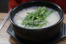 돼지국밥, 국밥, 순대국밥, 뚝배기국밥, 뚝배기, 사진,이미지,일러스트,캘리그라피 - 하마송이작가 크라우드픽 - 저작권 걱정 없는 상업용 이미지