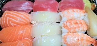 초밥, food, 일식, 연어, 새우, 사진,이미지,일러스트,캘리그라피 - 천인조작가 크라우드픽 - 저작권 걱정 없는 상업용 이미지